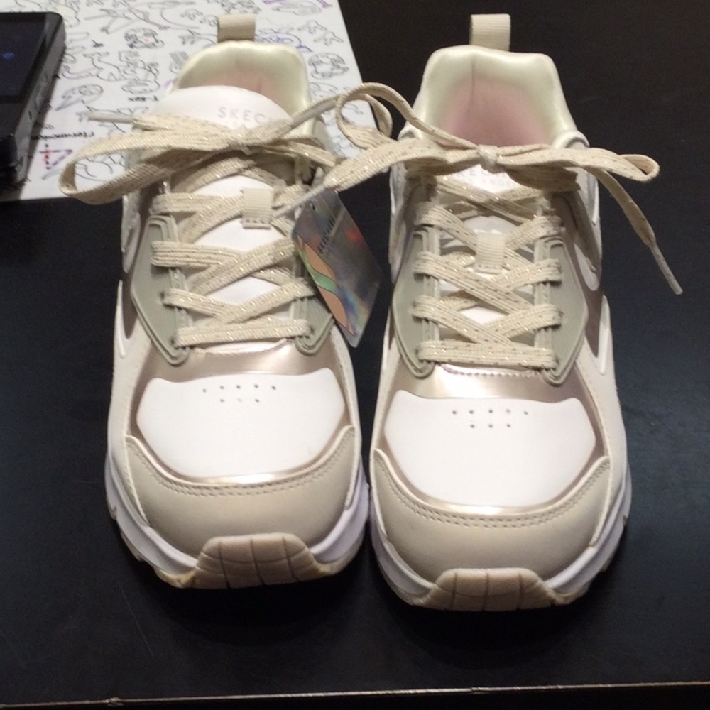 Skechers street Los Angeles Uno gen1 color surge  NWT NIB